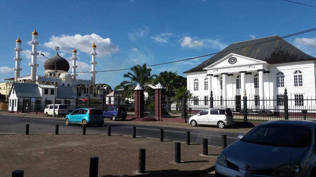 Pleasant Stay Paramaribo Eksteriør bilde